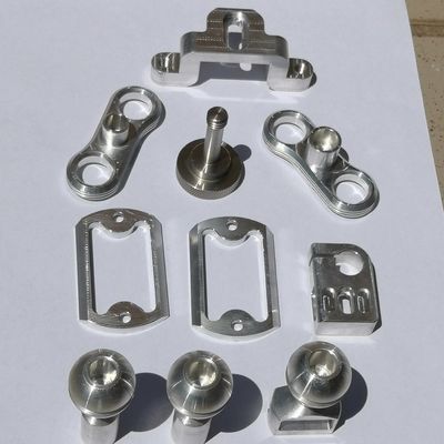 قطعات فرز CNC فولاد آلومینیومی برنجی قطعات فرآوری شده کارخانه با کیفیت بالا